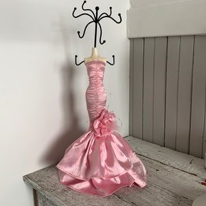 Jewelry Holder/Stand